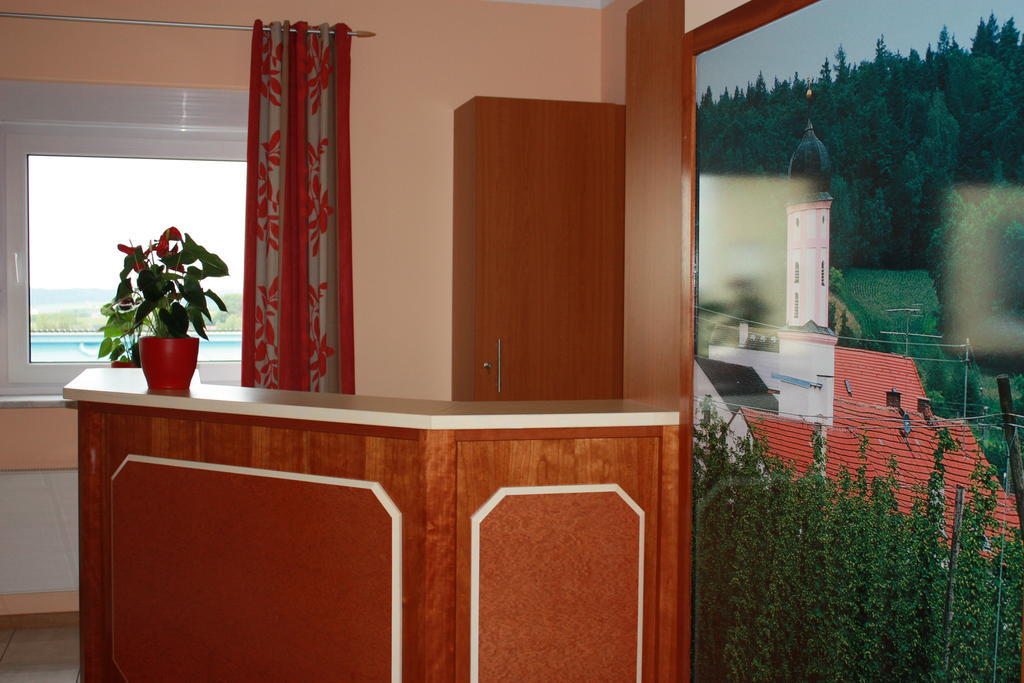 Boarding House Holledau Inn Schweitenkirchen Extérieur photo